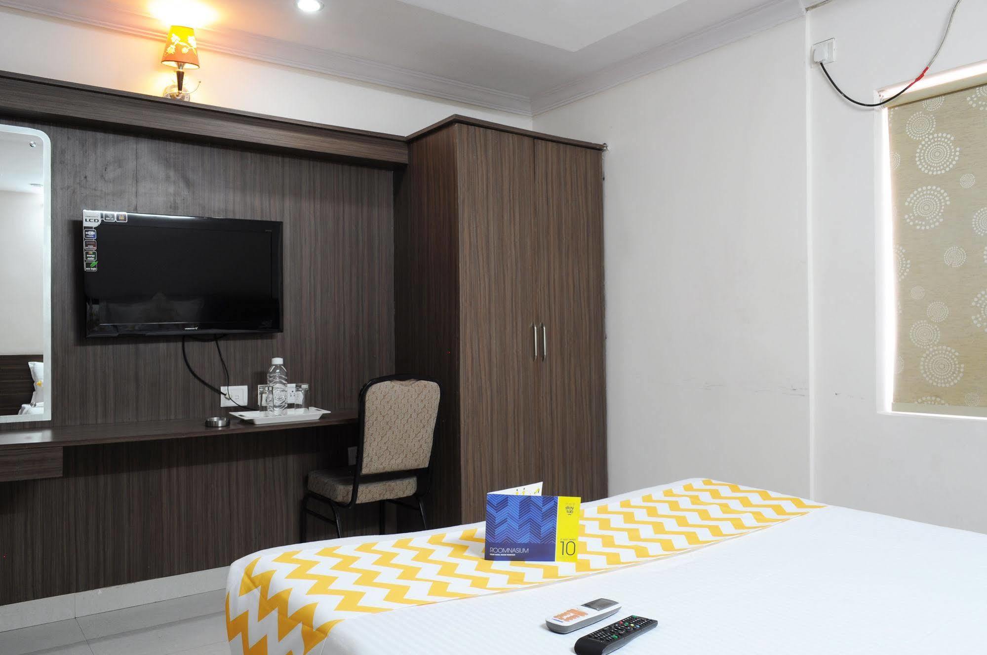 Oyo 17375 My Place Kondapur Hicc Χιντεραμπάντ Εξωτερικό φωτογραφία
